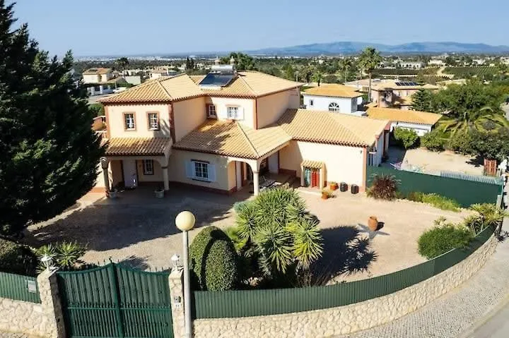 Casa Bella Vista - Fantastic Spacious Villa With Beautiful Views Views Of The Algarvian Mountains, Monchique Estombar Portugal