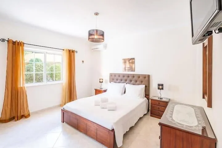 Holiday home Casa Bella Vista - Fantastic Spacious Villa With Beautiful Views Views Of The Algarvian Mountains, Monchique Estombar Portugal